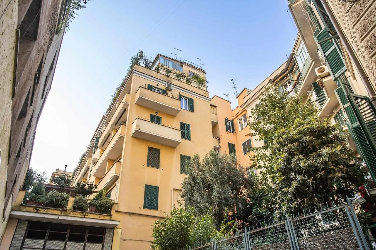Daire Original House In Trastevere Roma