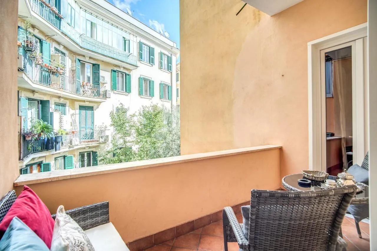 Apartment Original House In Trastevere Rome